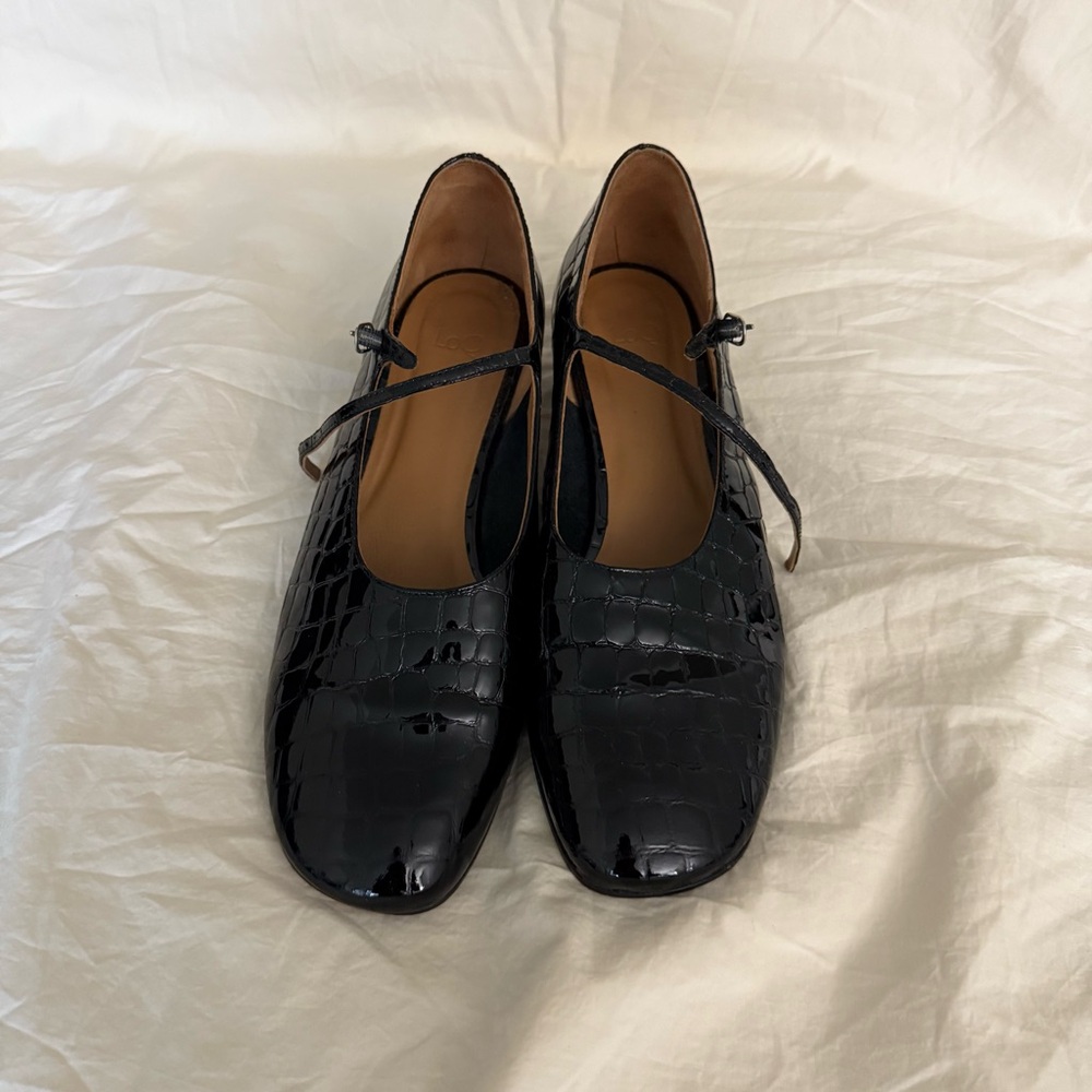 LOQ Black Patent Leather Heels